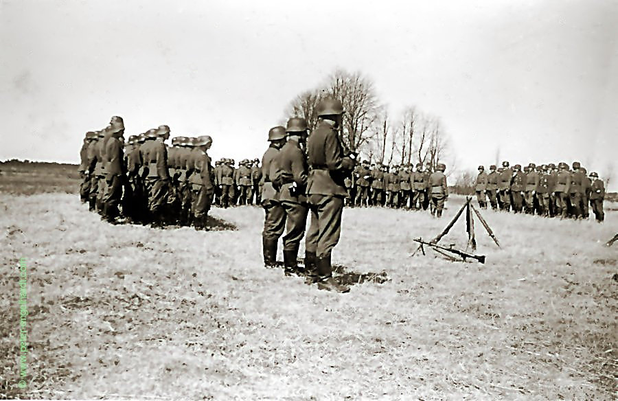 Bataillons Appell (Trachowtschina) 20.4.1943 Kholm